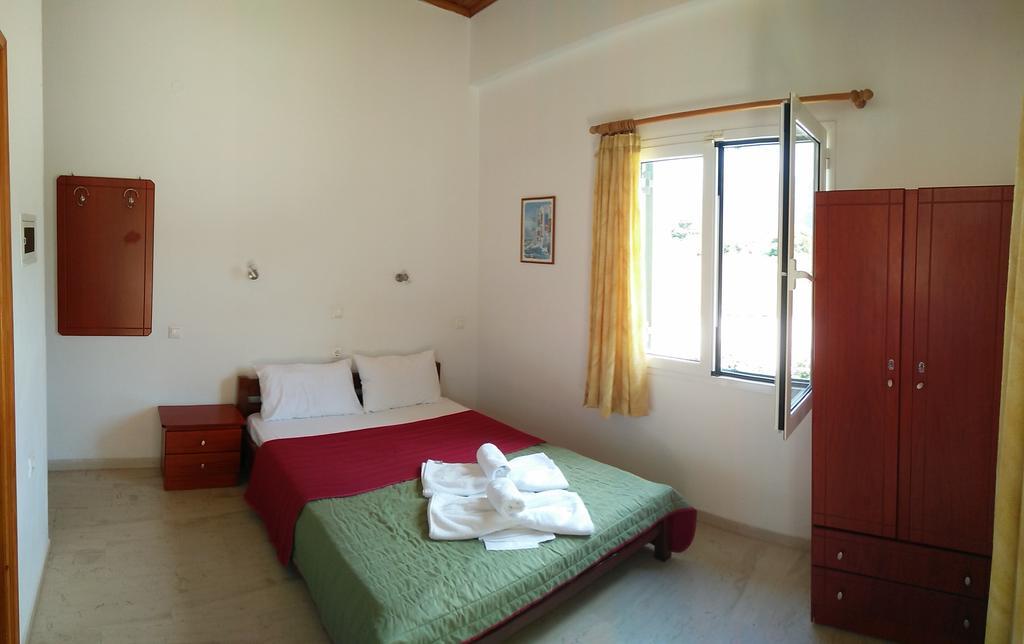 Michalis Place Apartments Vasiliki  Exterior photo